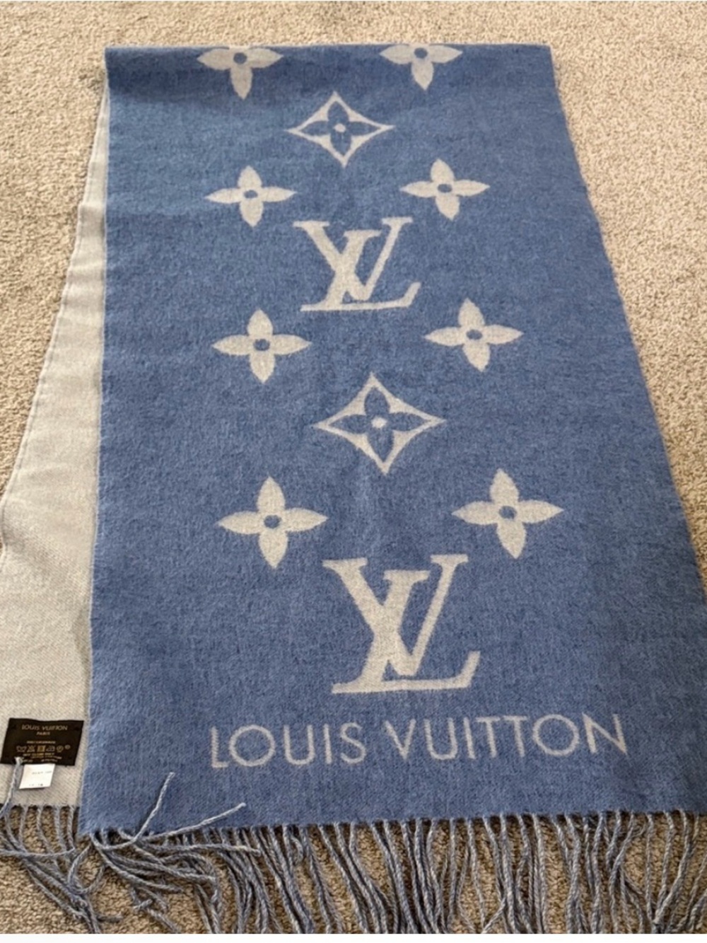 Louis Vuitton Blue and Cream Reversible Cashmere Scarf